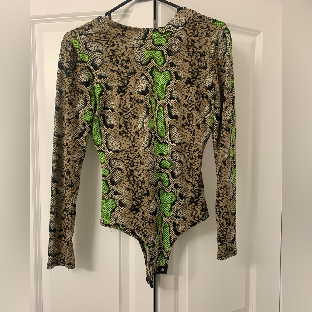 Sexy snake 🐍 bodysuit. Size S